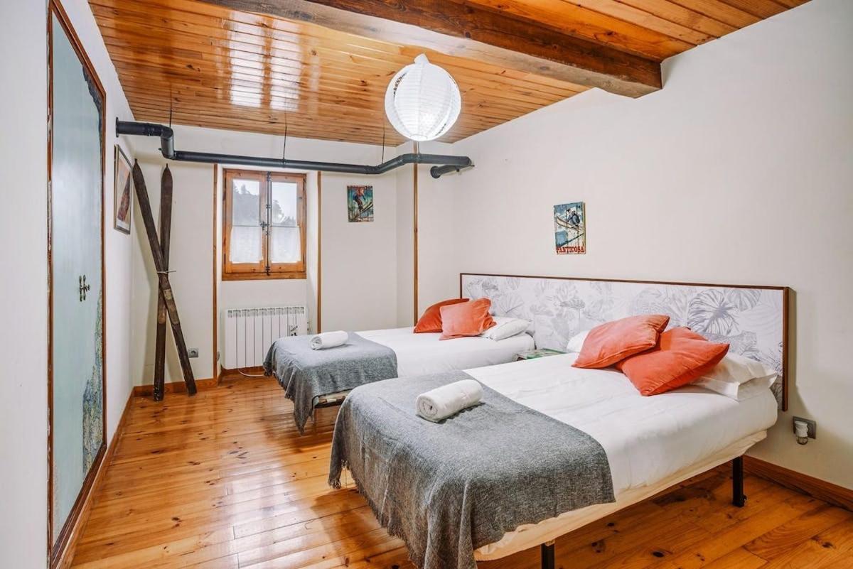 Casa Rural Arix 萨连特加列戈 外观 照片