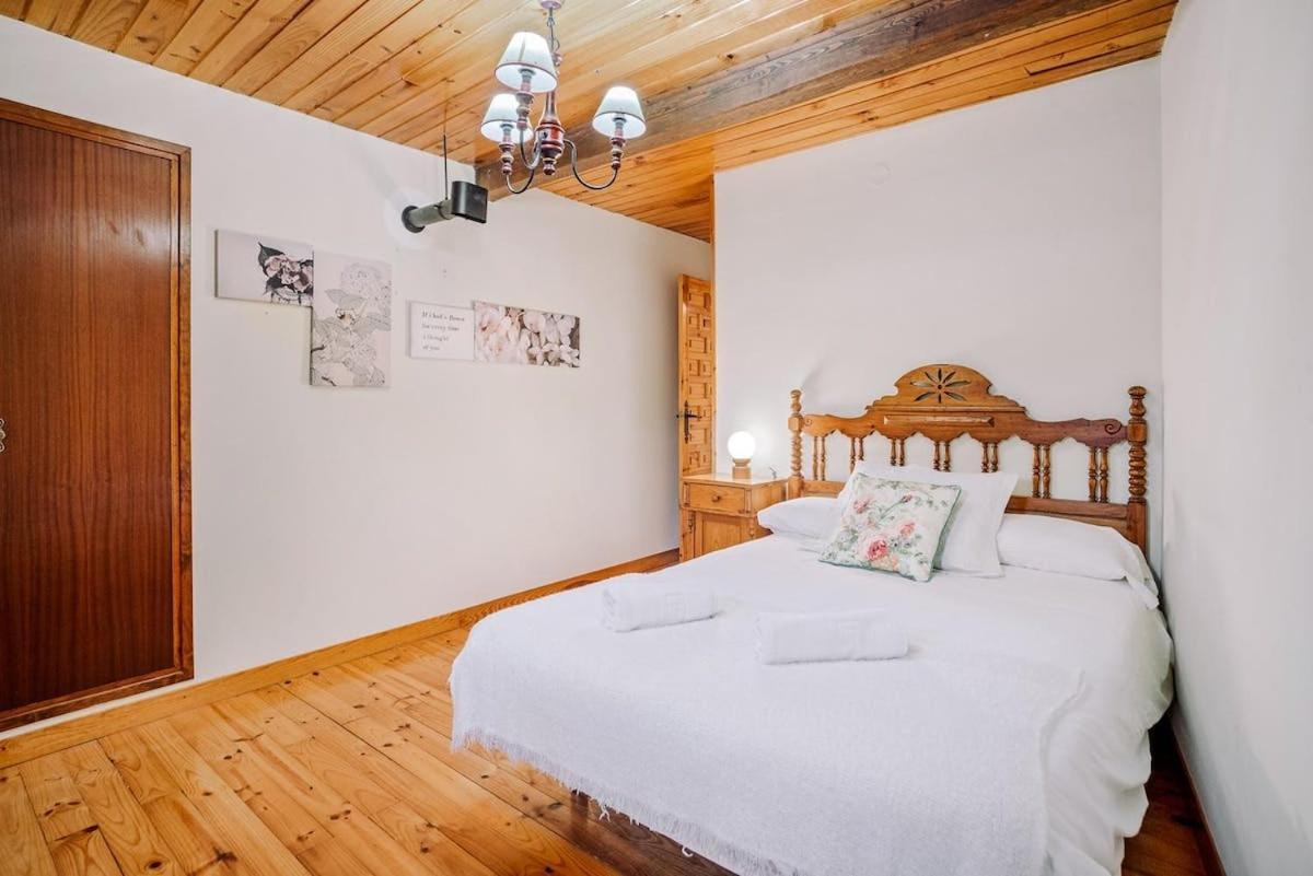 Casa Rural Arix 萨连特加列戈 外观 照片