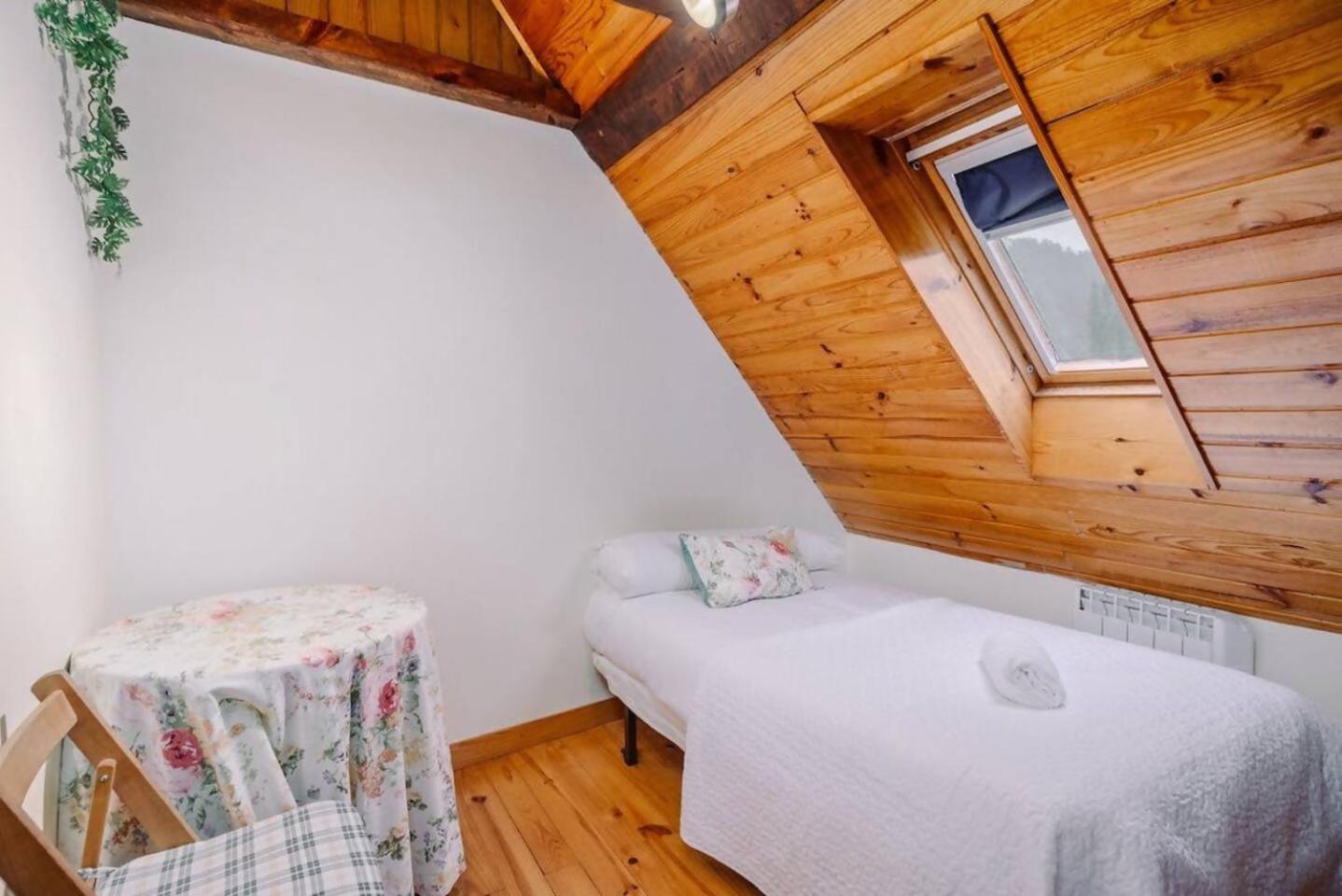 Casa Rural Arix 萨连特加列戈 外观 照片